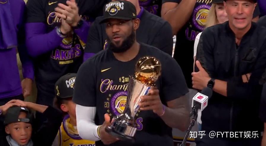 魔术险胜广东队，詹姆斯高光表现