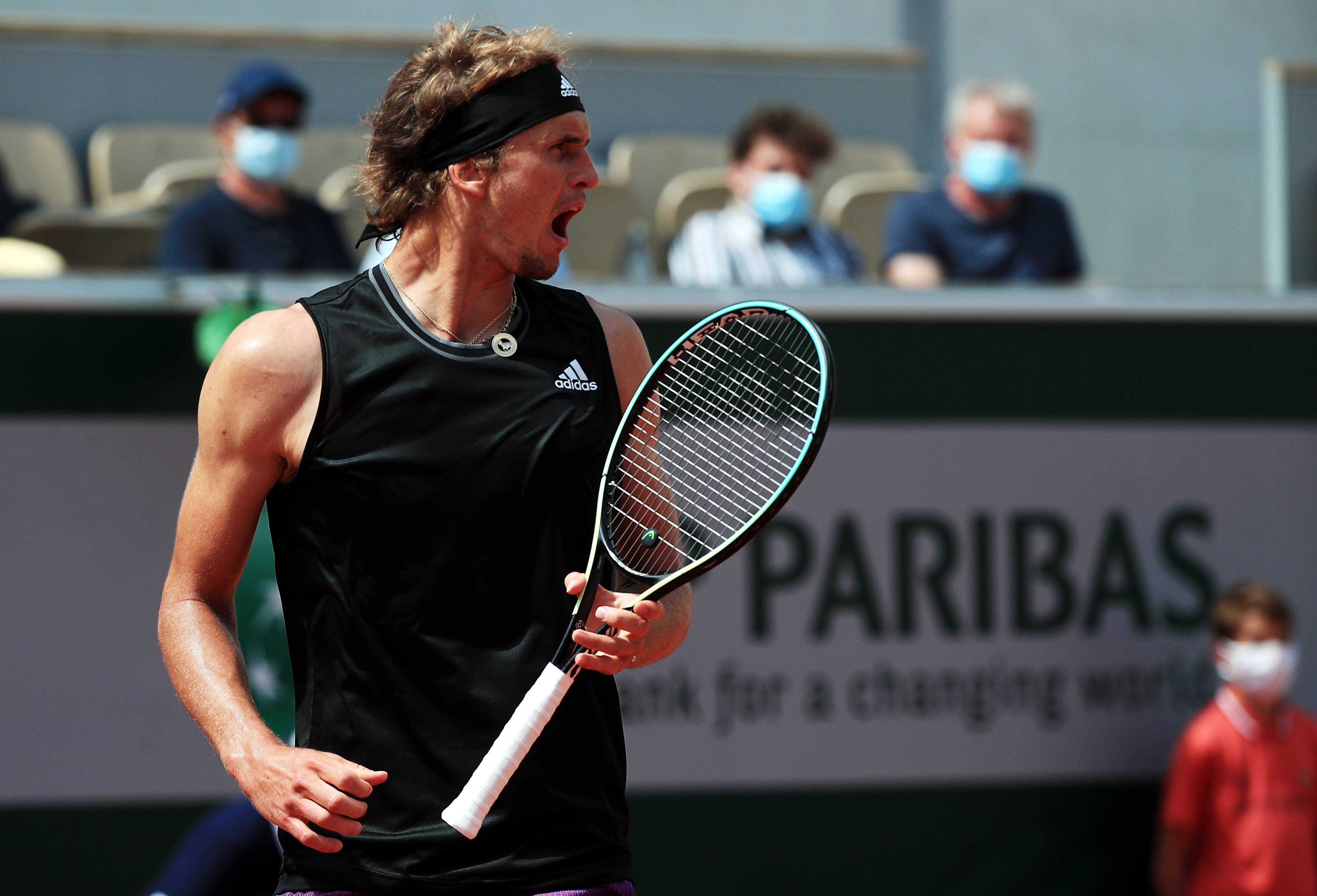 美网轻取法网，兹维列夫统治全场